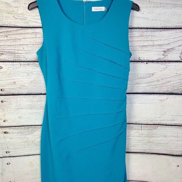 Calvin Klein Women’s Size 4 Blue Sheath Dress Sleeveless Ruched Panel Cocktail - Picture 2 of 7